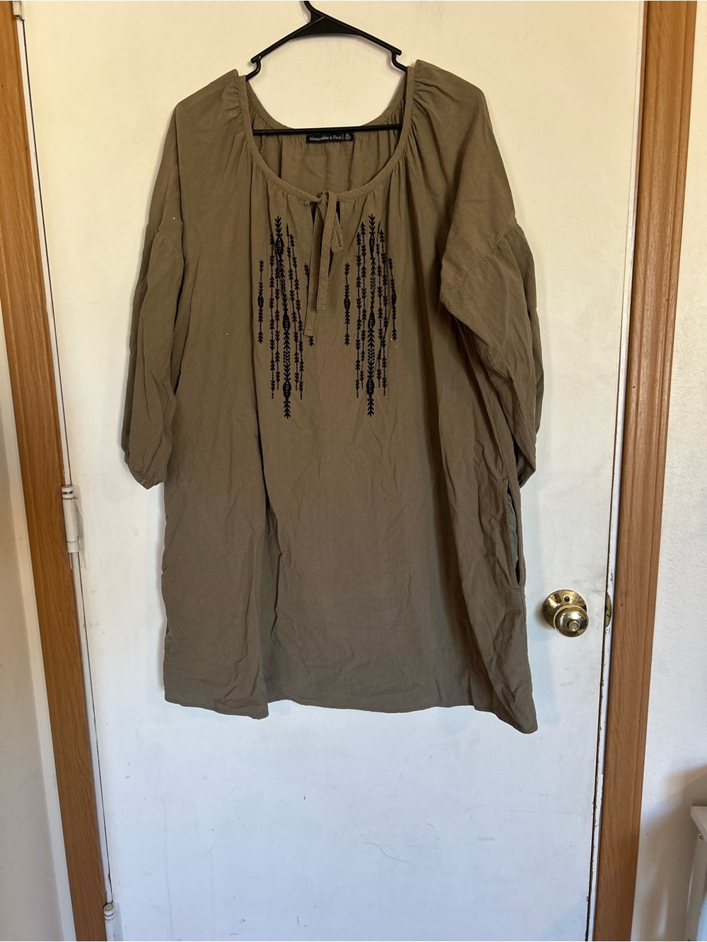 Abercrombie & Fitch XL Embroidered Tie-Neck Peasant Tunic/Dress o love & black